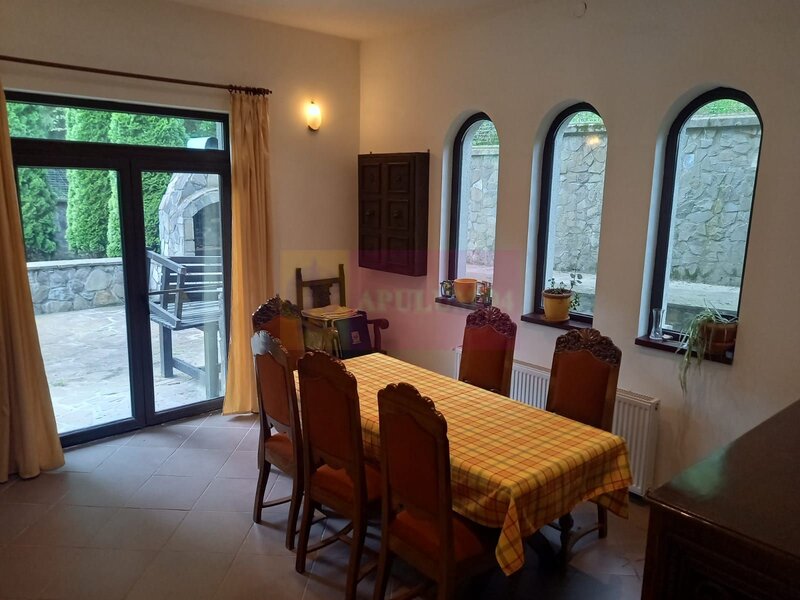 Vila de vanzare in Busteni - Zona Piatra Arsa